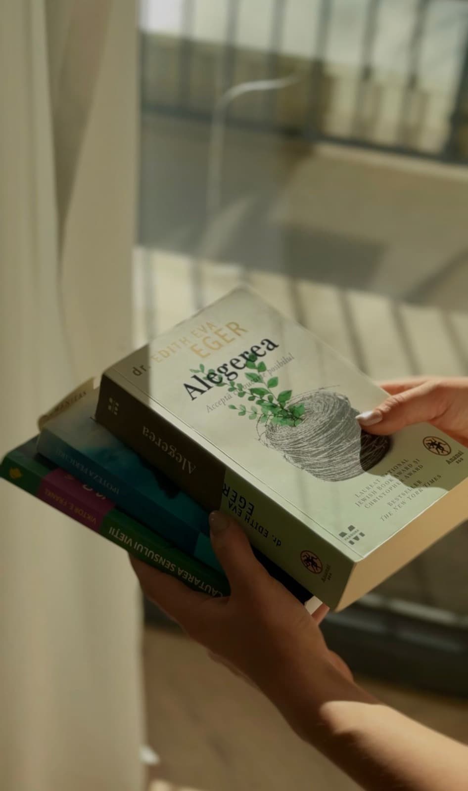 Cărți de specialitate din biblioteca Andreei